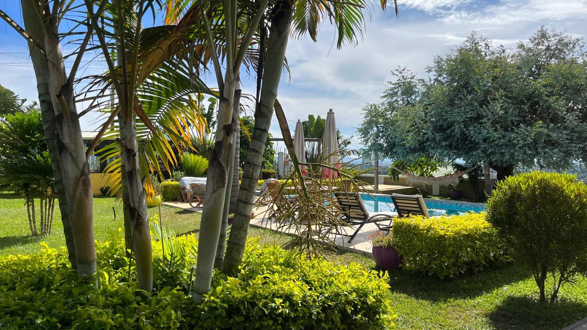 Cocody Roc Hotel Ambohidratrimo Exterior photo